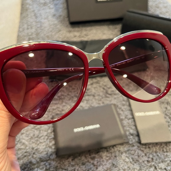 WORN ONCE - DOLCE & GABBANA Cat Eye Sunglasses - Picture 2 of 8